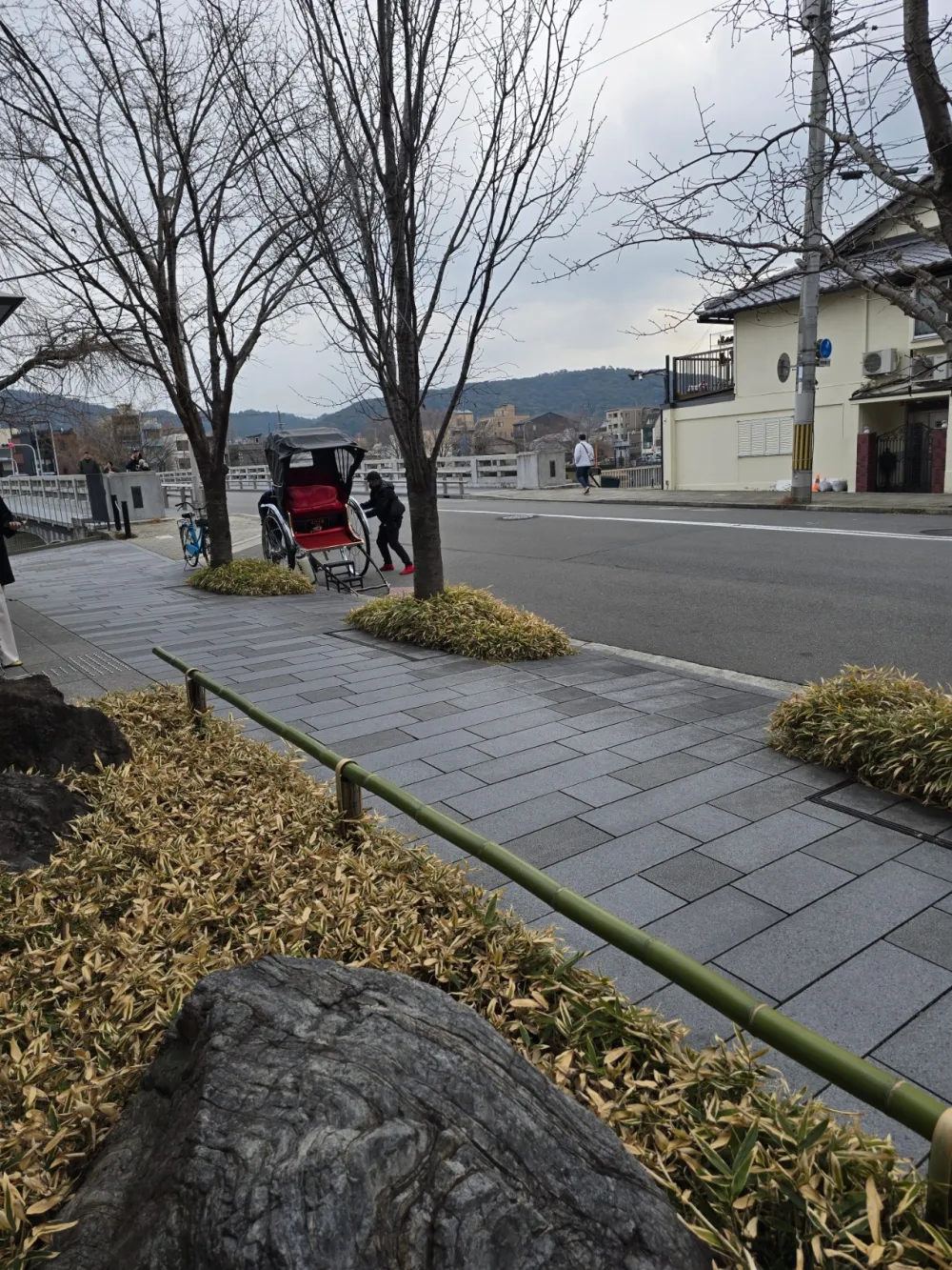 夕陽西下的瞬間，宿舍外觀美不勝收