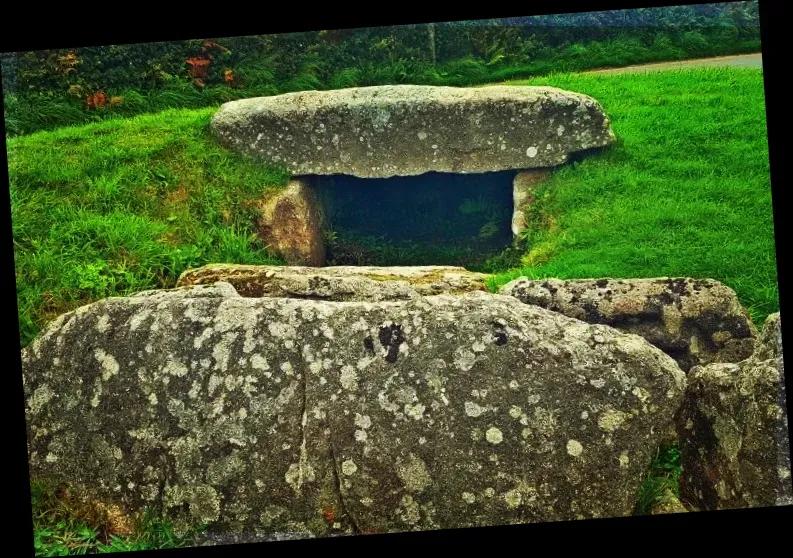 Tregiffian Burial Chamber