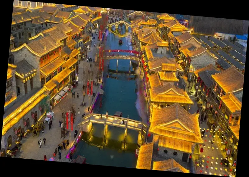 Longquan Ancient Town Drama Illusion City